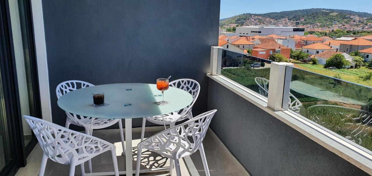 Apartments Elite Τρογκίρ Εξωτερικό φωτογραφία