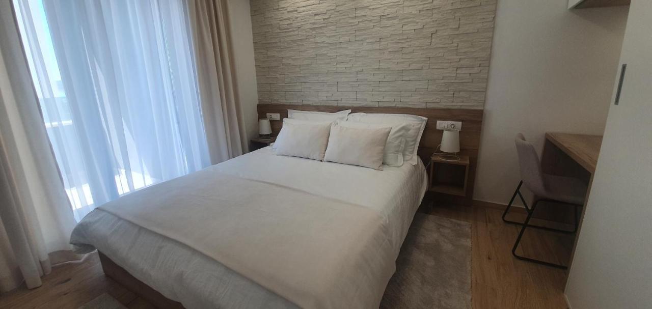Apartments Elite Τρογκίρ Εξωτερικό φωτογραφία