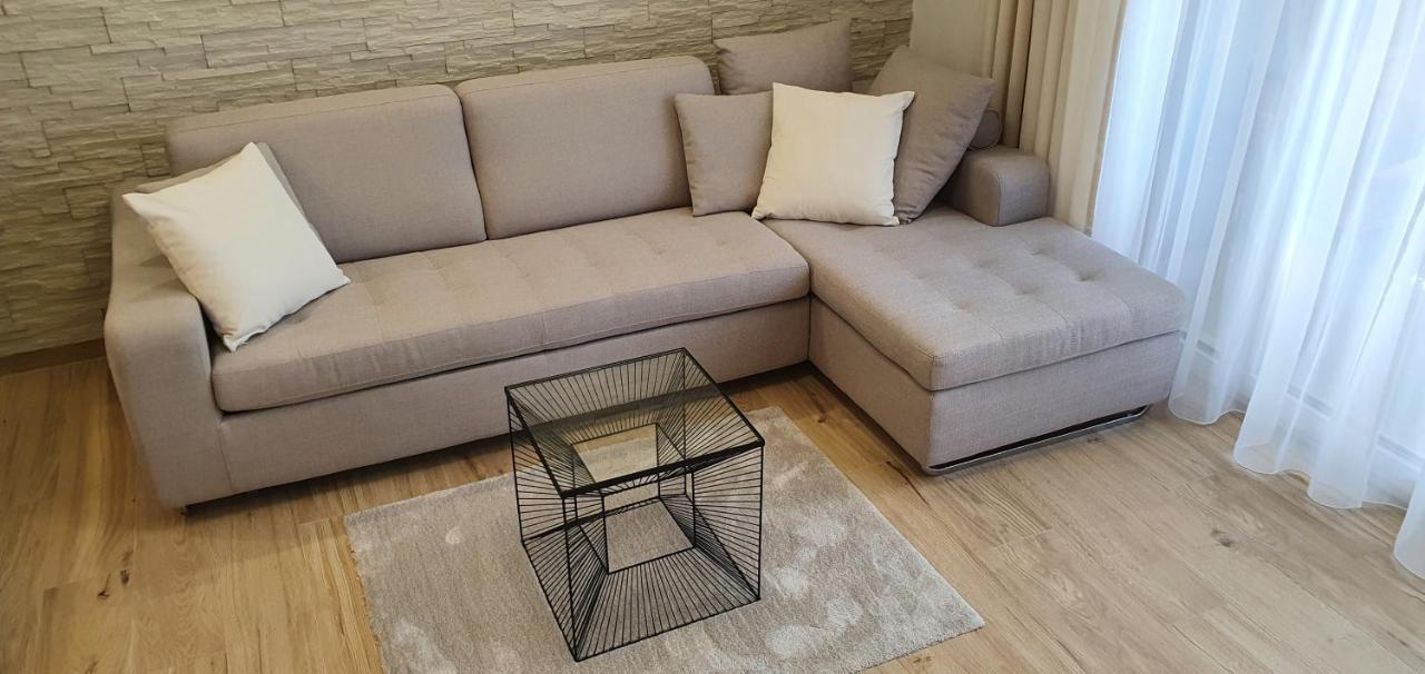 Apartments Elite Τρογκίρ Εξωτερικό φωτογραφία